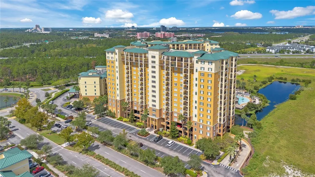8101 RESORT VILLAGE DR #3905, Orlando, FL 32821
