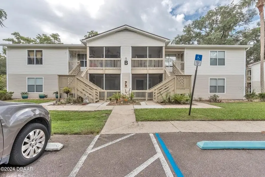 1600 BIG TREE RD #B7, South Daytona, FL 32119