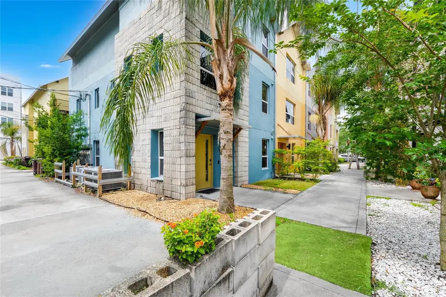 1607 WOODWARD ST #11, Orlando, FL 32803