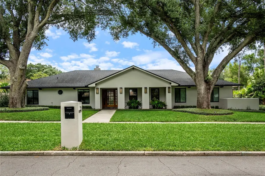 220 ADAMS DR, Maitland, FL 32751