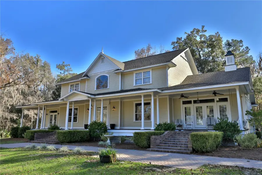 15551 NW HIGHWAY 225, Reddick, FL 32686