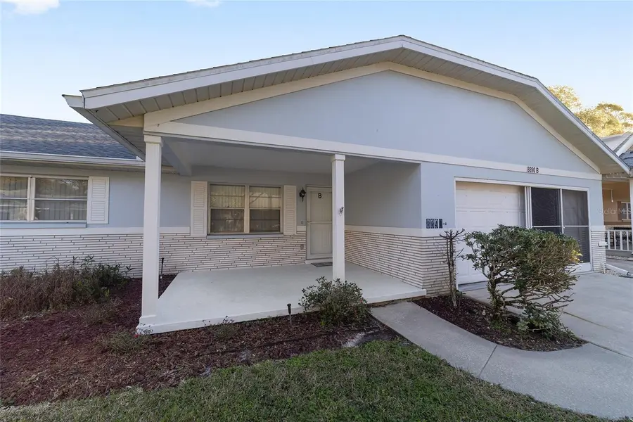 8890 SW 96TH ST #B, Ocala, FL 34481