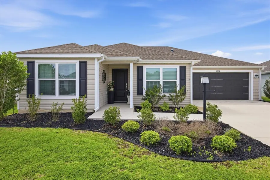 2910 MONUMENT WAY, The Villages, FL 32163