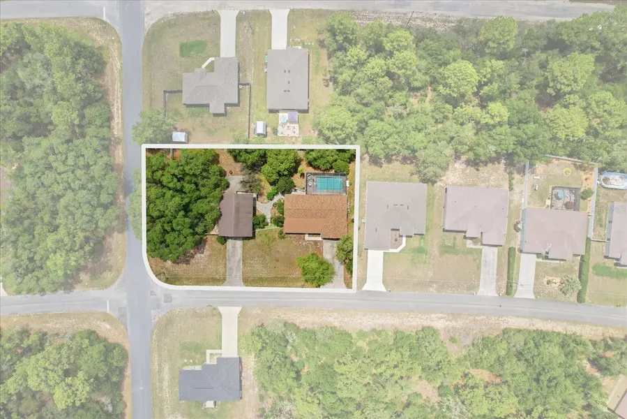 8720 N TROJAN DR, Citrus Springs, FL 34433