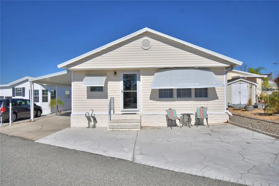 251 PATTERSON RD #B26, Haines City, FL 33844