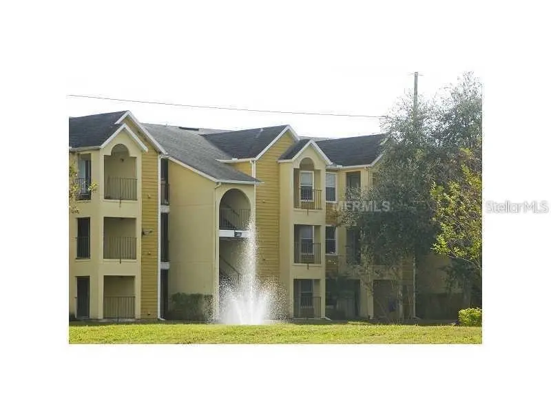 4756 WALDEN CIR #11, Orlando, FL 32811
