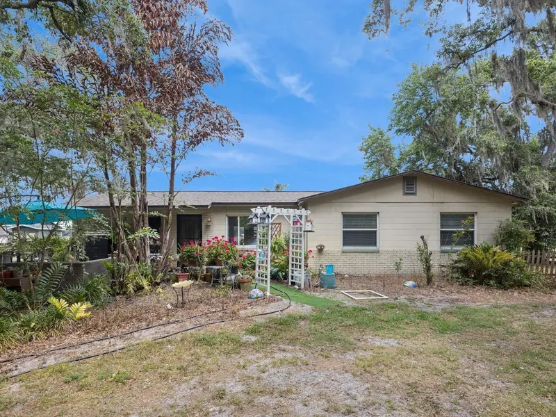 6001 MARTHAS LN, St Cloud, FL 34771