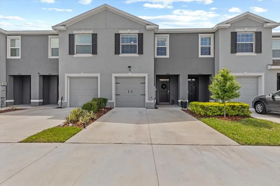 33064 TULIP PETAL LN, Wesley Chapel, FL 33545