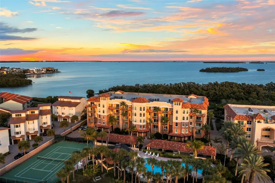 1645 PINELLAS BAYWAY S #B2, Tierra Verde, FL 33715