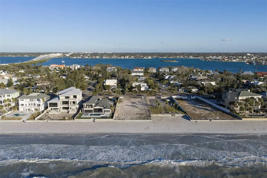 620.5 GULF BLVD, Belleair Shore, FL 33786