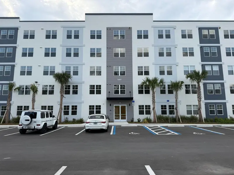 5587 MILLENIA PARK BLVD #222, Orlando, FL 32839