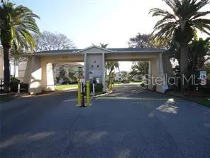 10035 63RD AVE N #6, St Petersburg, FL 33708