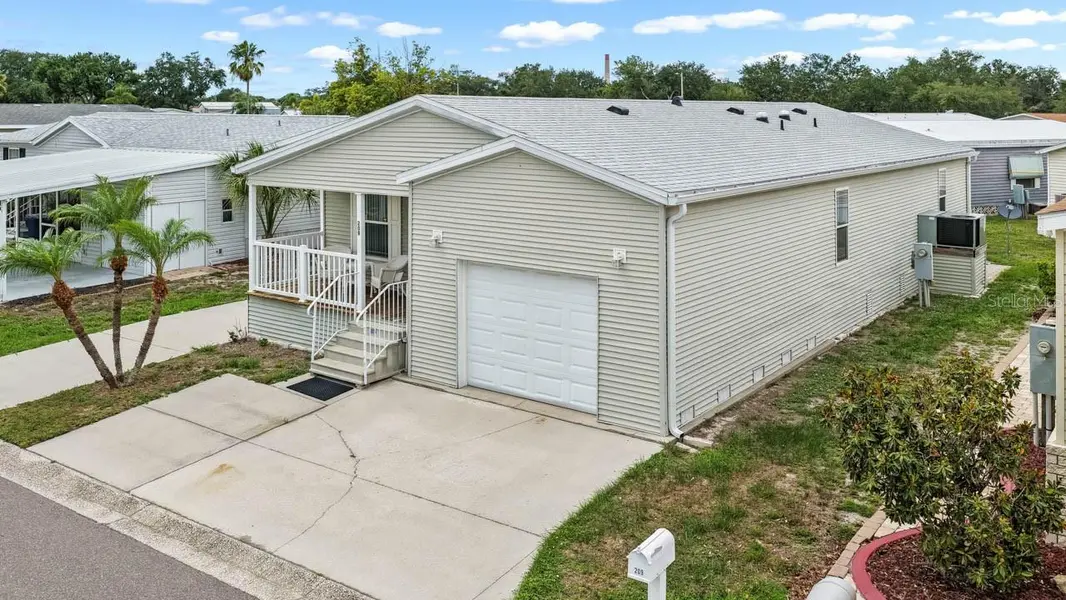 209 S PORT ROYAL LN, Apollo Beach, FL 33572