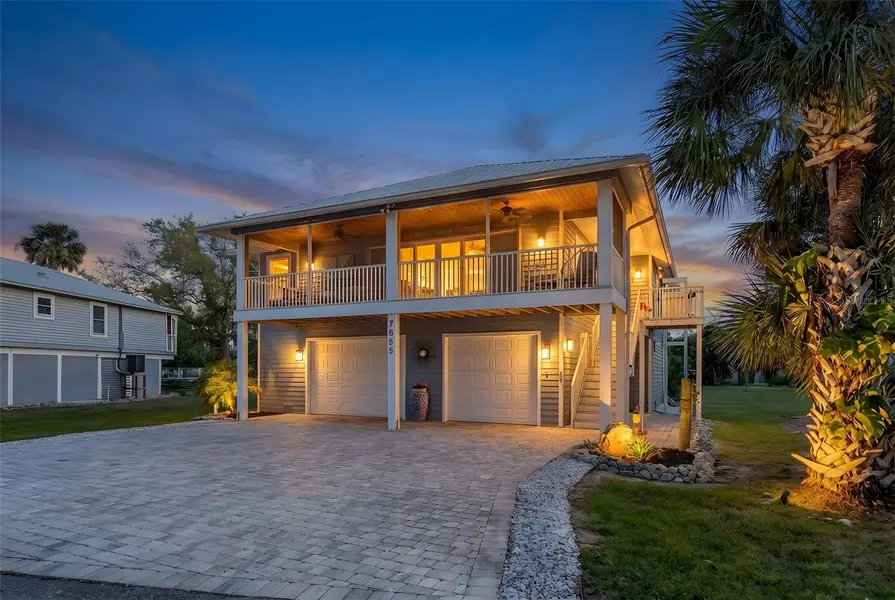 7655 MYRSINE CIR, Bokeelia, FL 33922