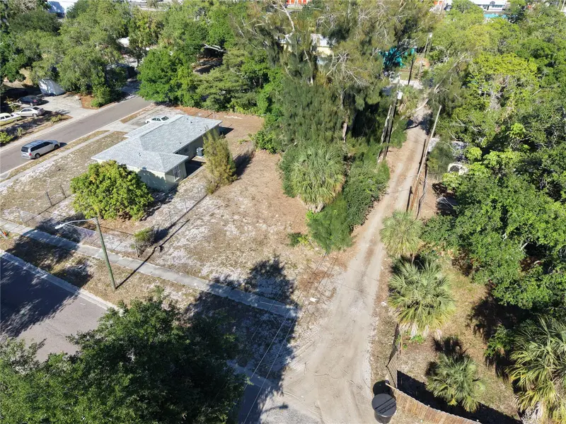 14TH AVE S, St Petersburg, FL 33711