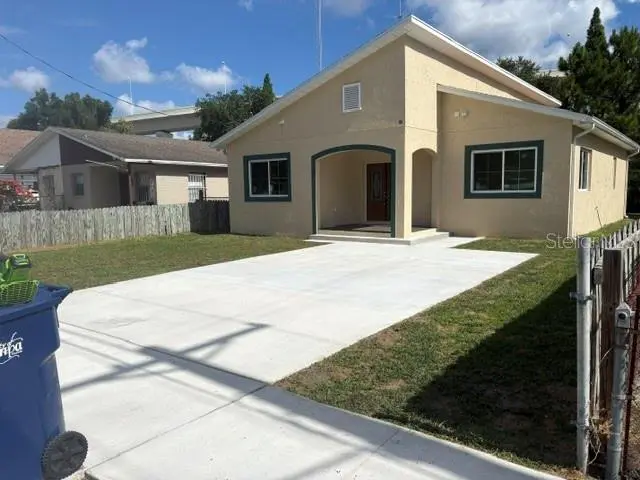 2812 DURHAM ST, Tampa, FL 33605
