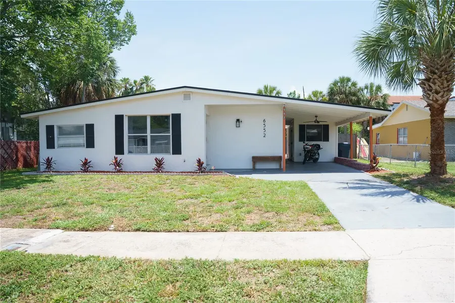 6552 S WEST SHORE CIR, Tampa, FL 33616