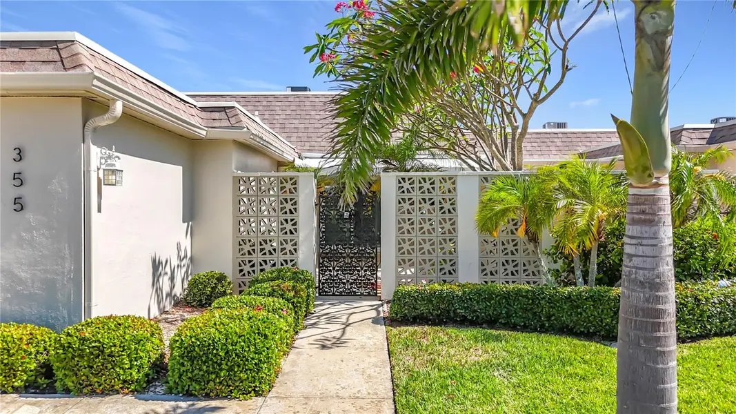 355 BOCA CIEGA POINT BLVD #355, St Petersburg, FL 33708