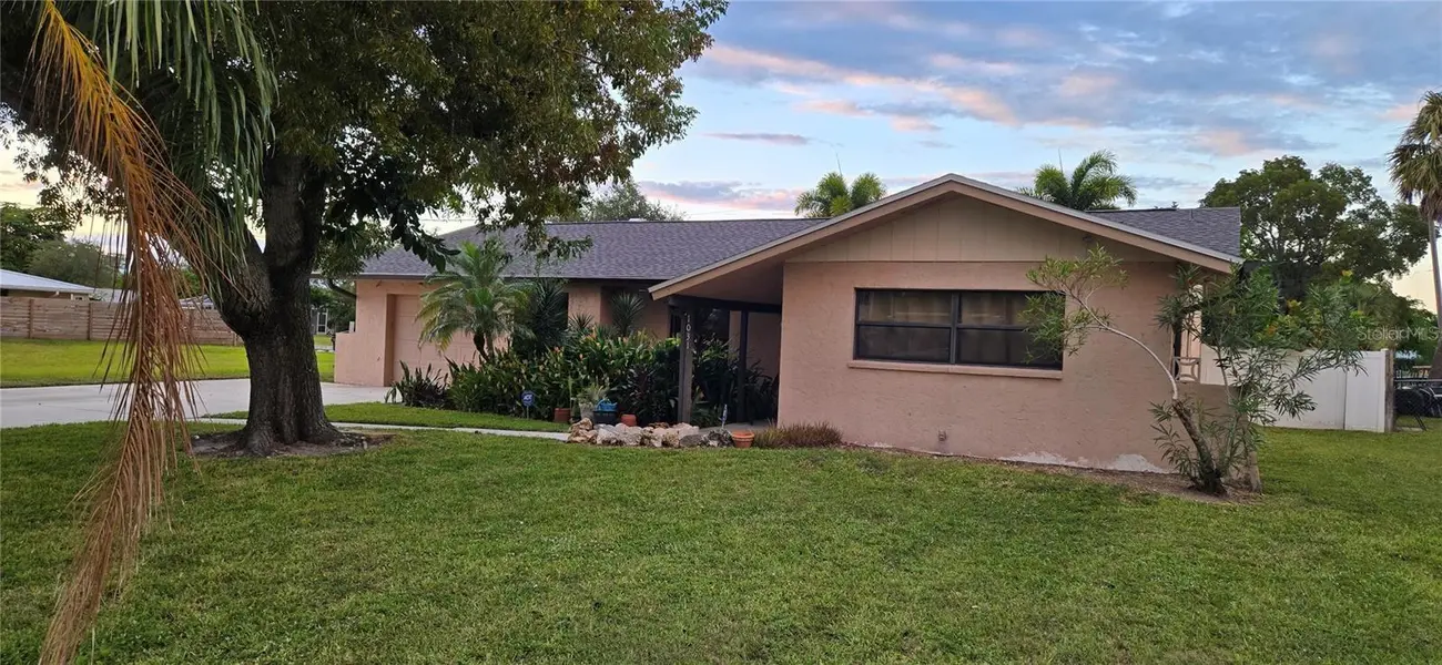 1031 AVERLY ST, Fort Myers, FL 33919