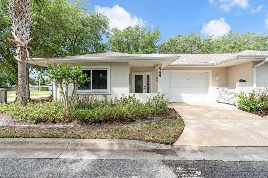 545 WAYNE AVE, New Smyrna Beach, FL 32168