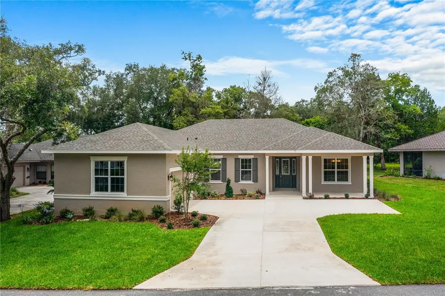 3030 W BERMUDA DUNES DR, Lecanto, FL 34461