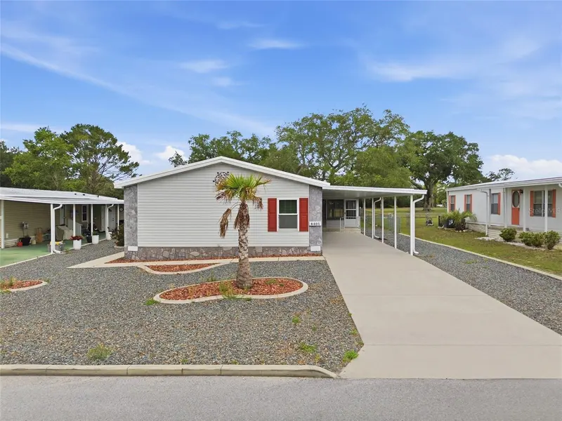 8401 WEATHERFORD AVE, Brooksville, FL 34613