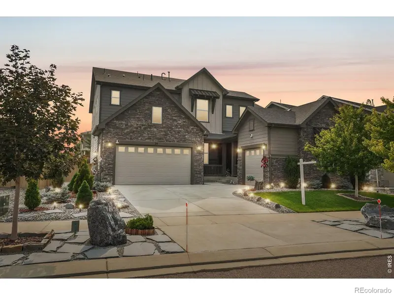 24 Western Sky CIR, Longmont, CO 80501