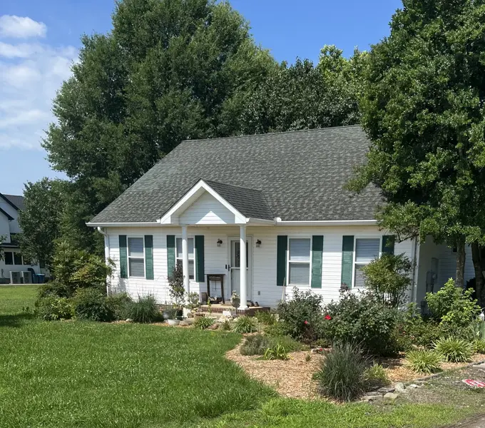 2489 Stewart Creek Rd, Murfreesboro, TN 37129