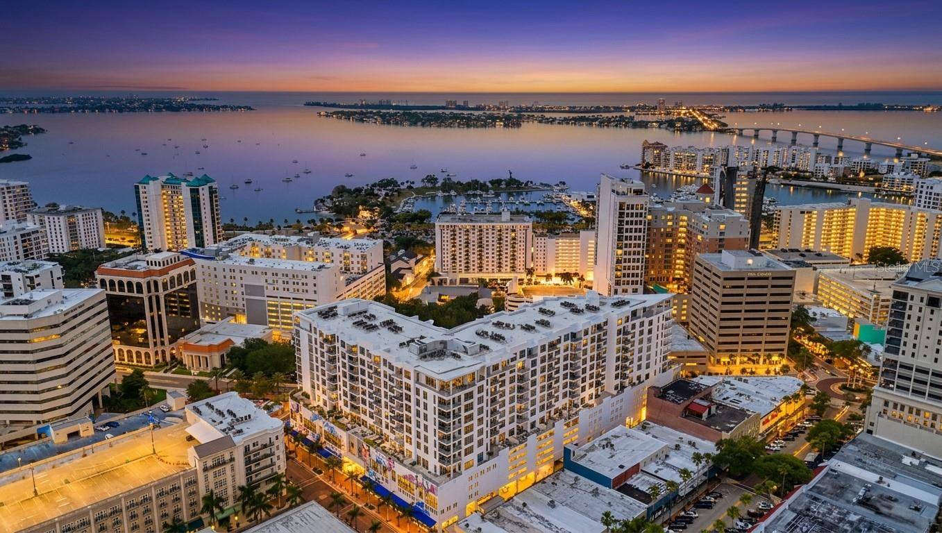 111 S PINEAPPLE AVE #714, Sarasota, FL 34236