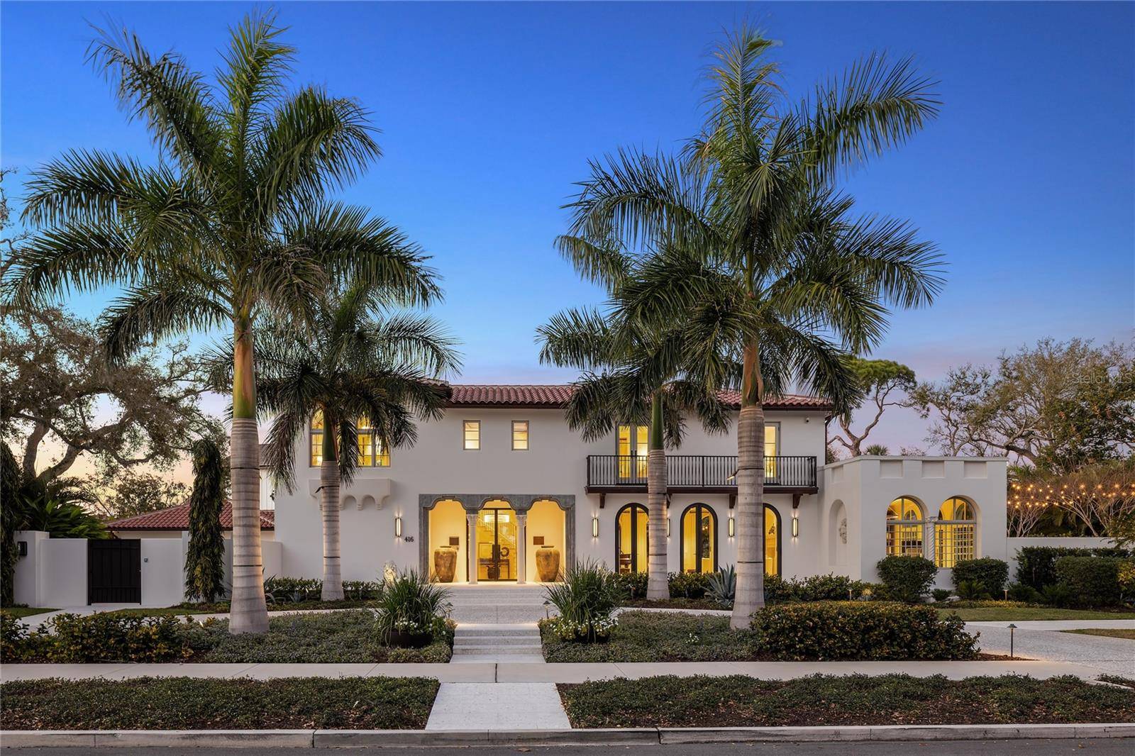 416 BRIGHTWATERS BLVD NE, St Petersburg, FL 33704