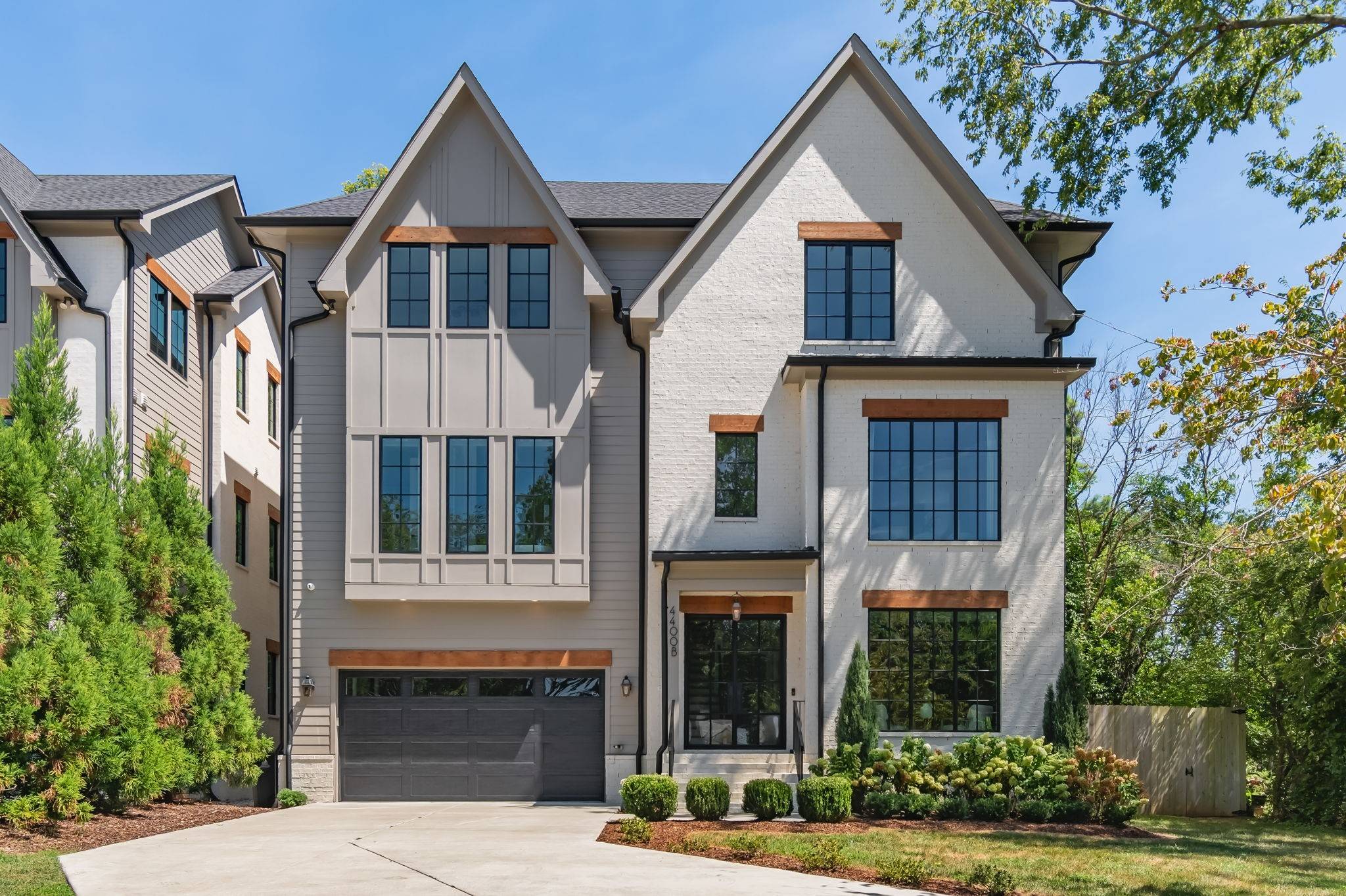 4400B Lealand Ln, Nashville, TN 37204