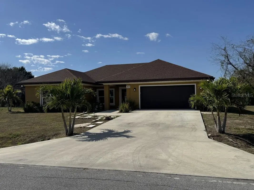 2809 SE 27TH AVE, Okeechobee, FL 34974