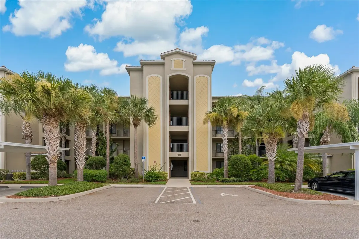 7015 RIVER HAMMOCK DR #306, Bradenton, FL 34212
