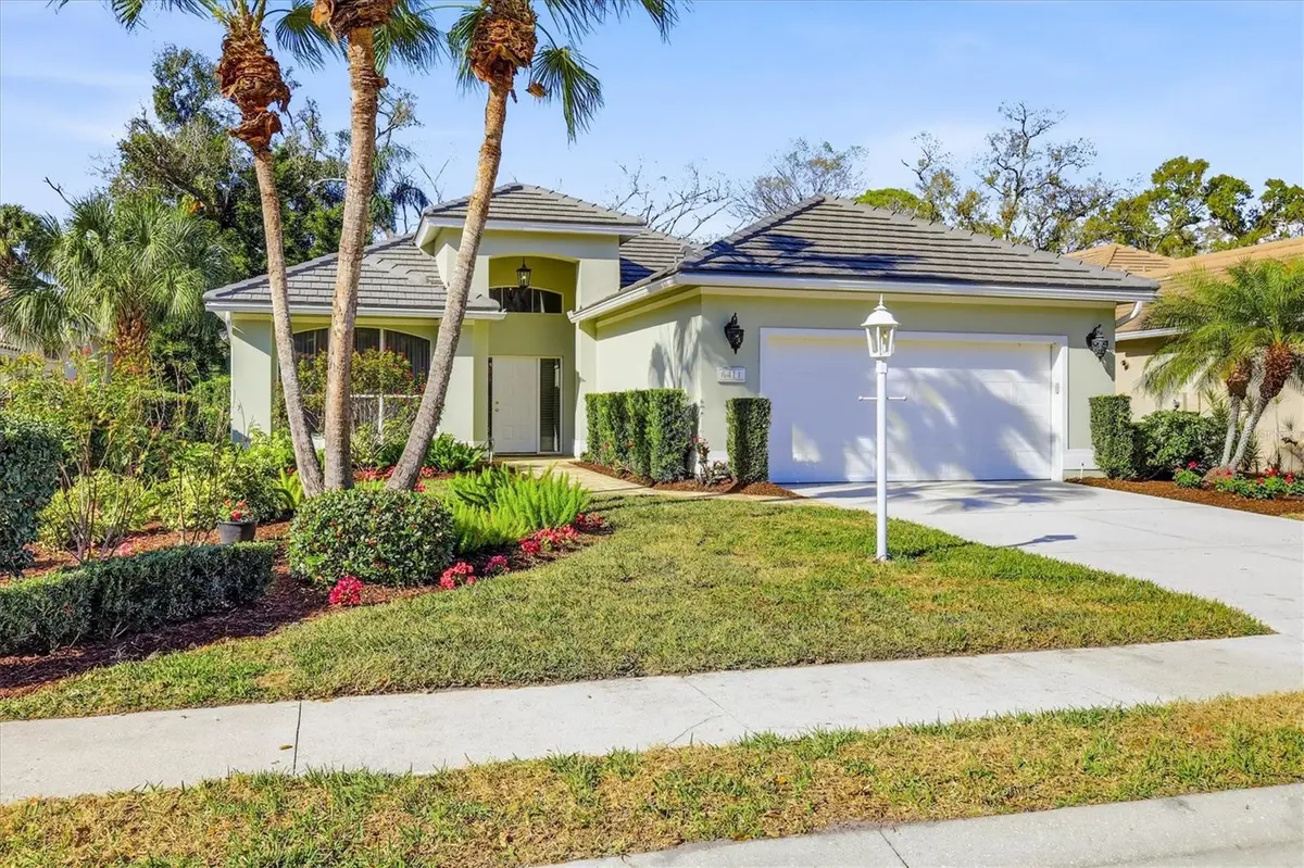 6411 BERKSHIRE PL, University Park, FL 34201