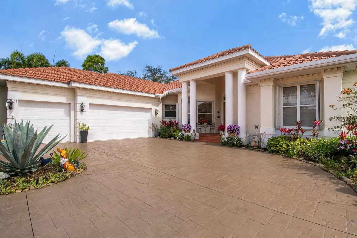 7302 EATON CT, University Park, FL 34201