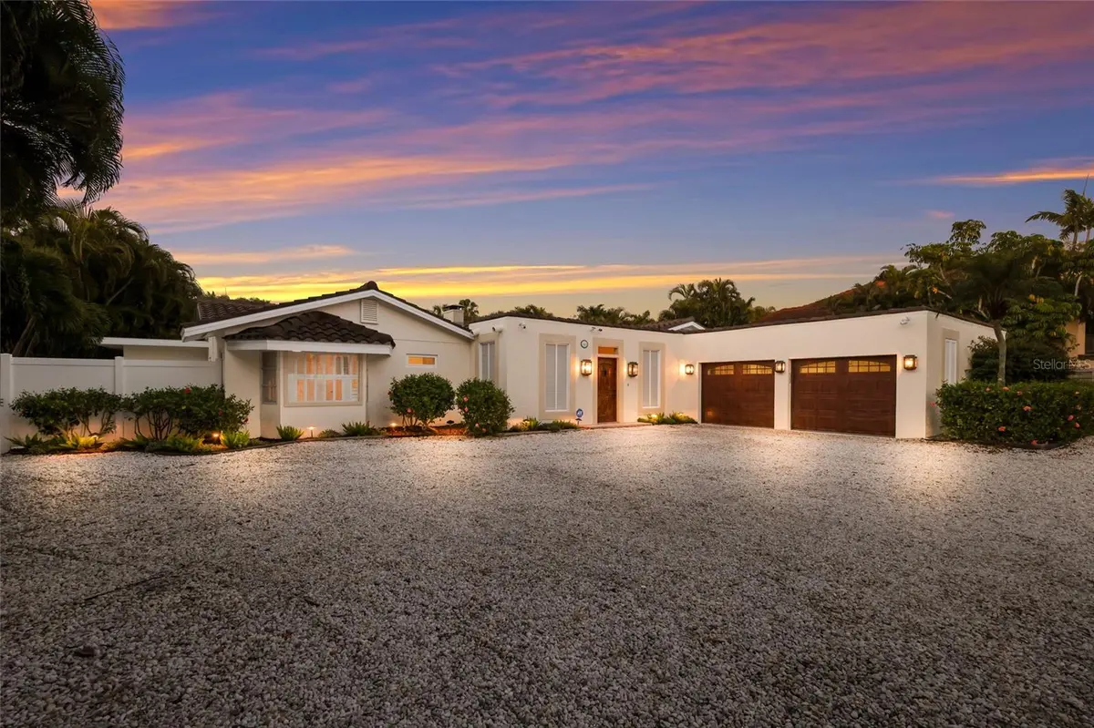103 FILLMORE DR, Sarasota, FL 34236