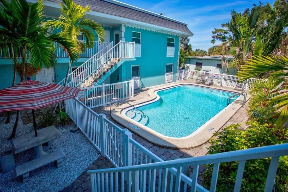 11440 1ST ST E #1, Treasure Island, FL 33706