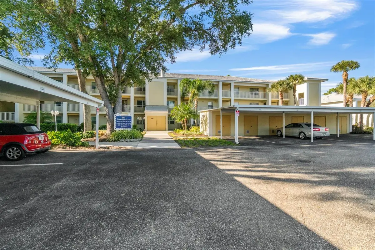433 CERROMAR LN #441, Venice, FL 34293
