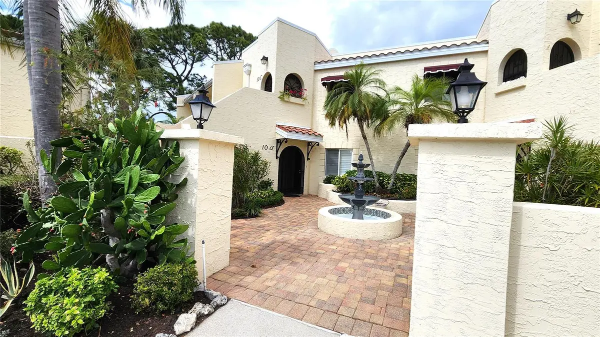 6101 34TH ST W #10A, Bradenton, FL 34210