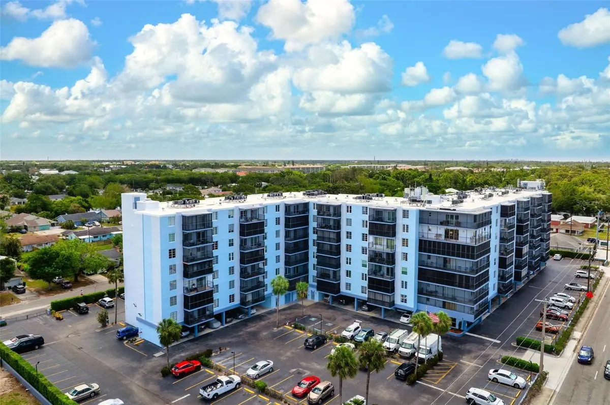 2901 26TH ST W #303, Bradenton, FL 34205