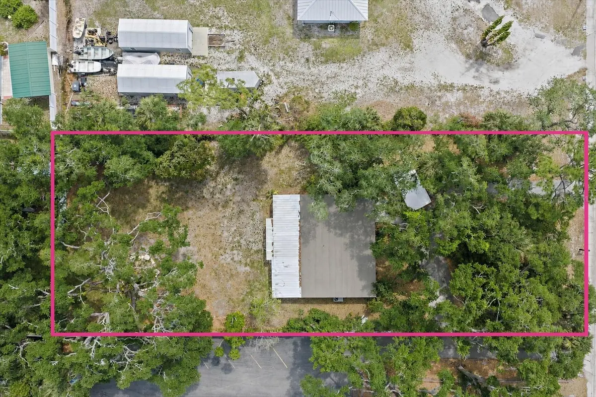 2503 53RD AVE W, Bradenton, FL 34207