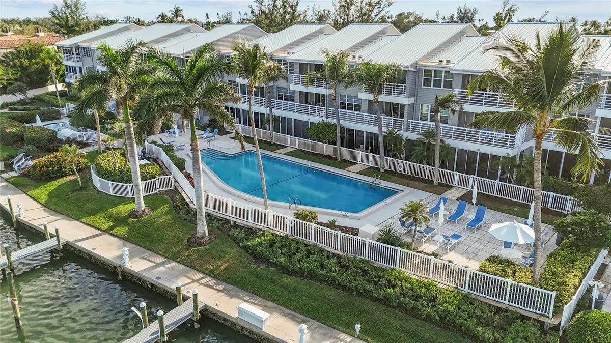 615 DREAM ISLAND PL #105, Longboat Key, FL 34228