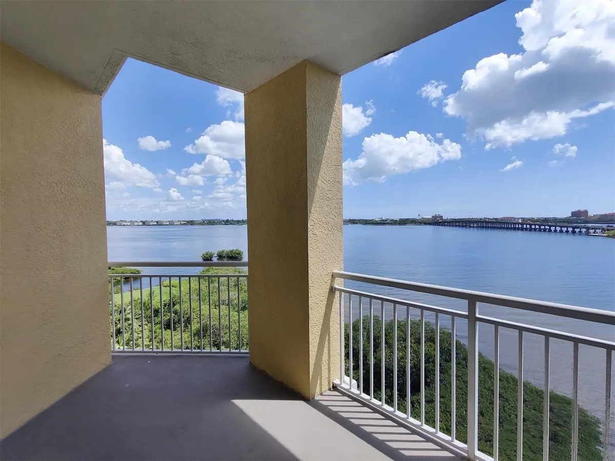 615 RIVIERA DUNES WAY #402, Palmetto, FL 34221
