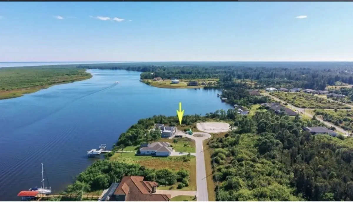 9488 ST MARYS CT, Port Charlotte, FL 33981