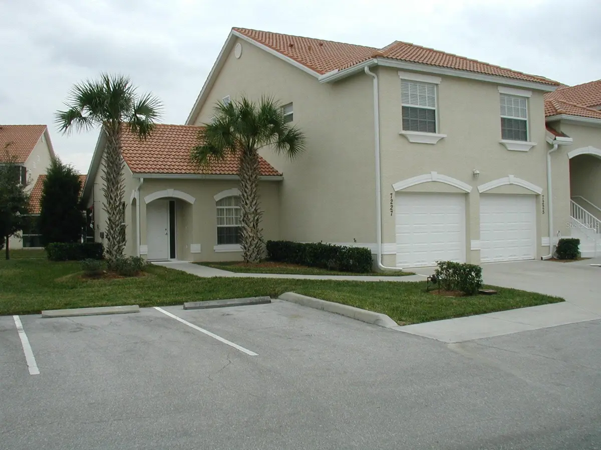 7224 CEDAR HOLLOW CIR, Bradenton, FL 34203