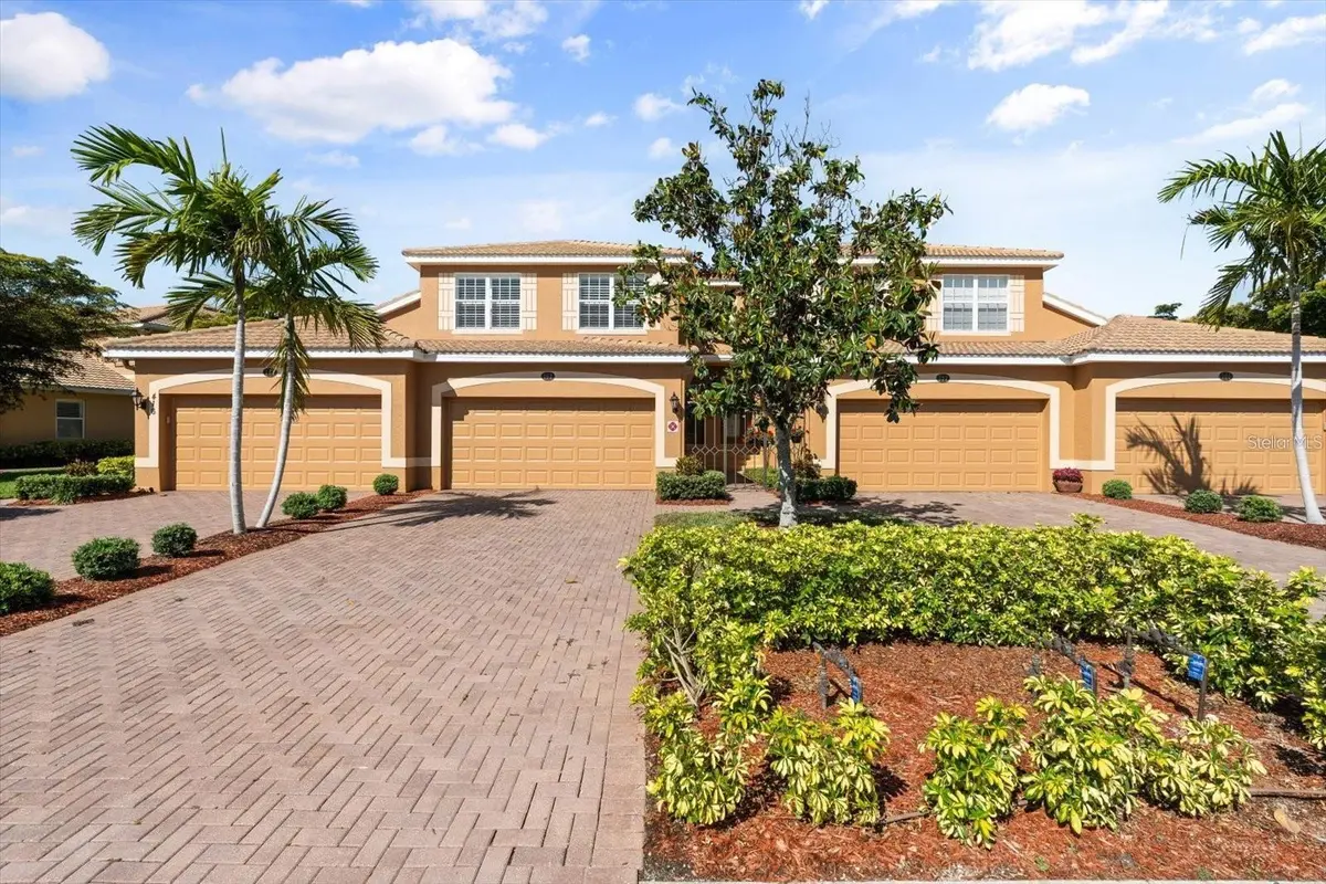 416 WINDING BROOK LN #102, Bradenton, FL 34212