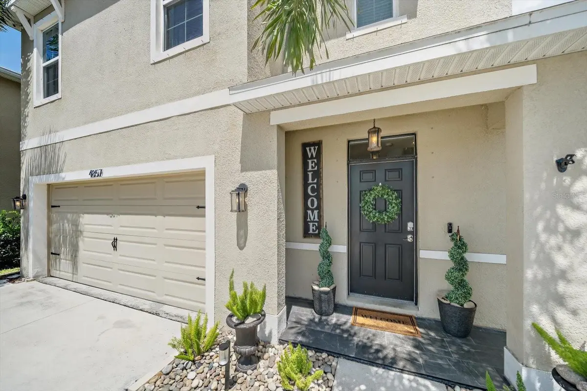 4857 SILVER TOPAZ ST, Sarasota, FL 34233