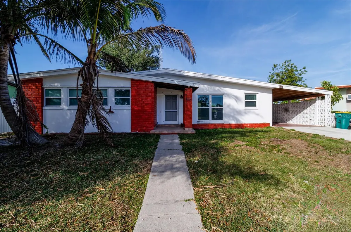 2159 FLOYD CT, Port Charlotte, FL 33952