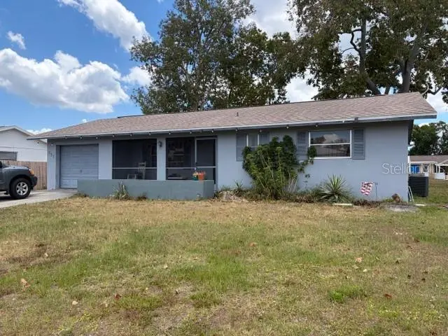 551 GROVE AVE NW, Port Charlotte, FL 33952