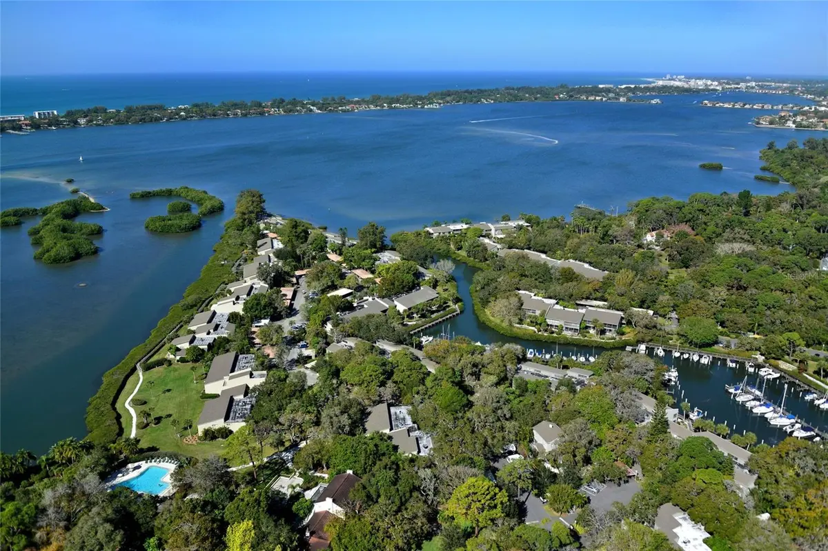 1503 CLOWER CREEK DR #HA262, Sarasota, FL 34231